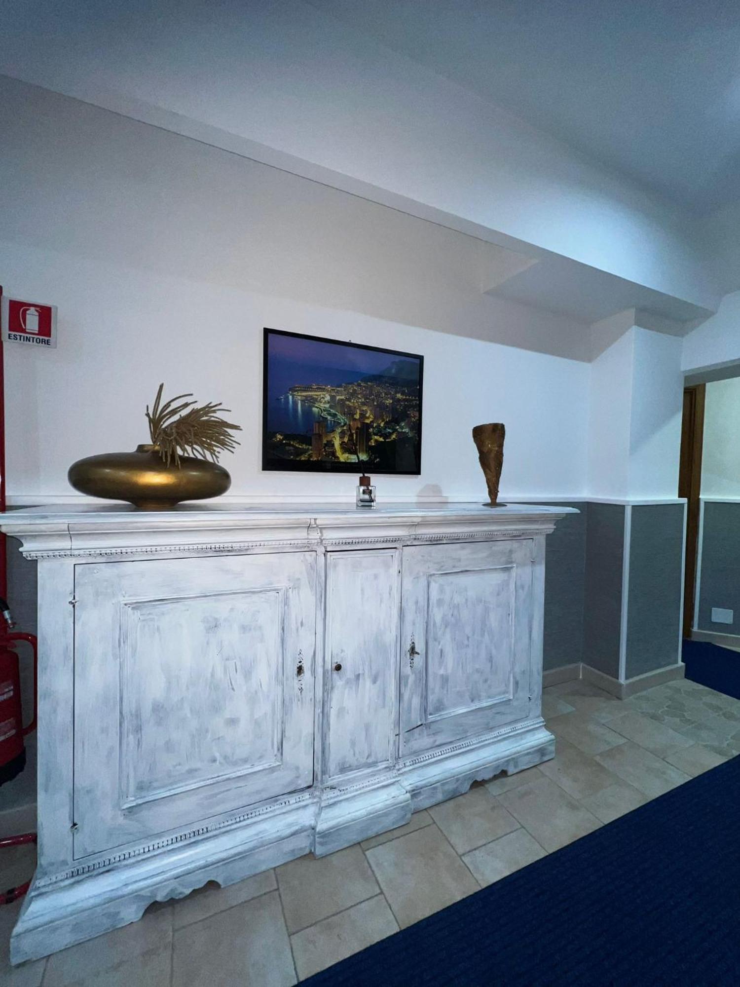 Hotel Martini 3*