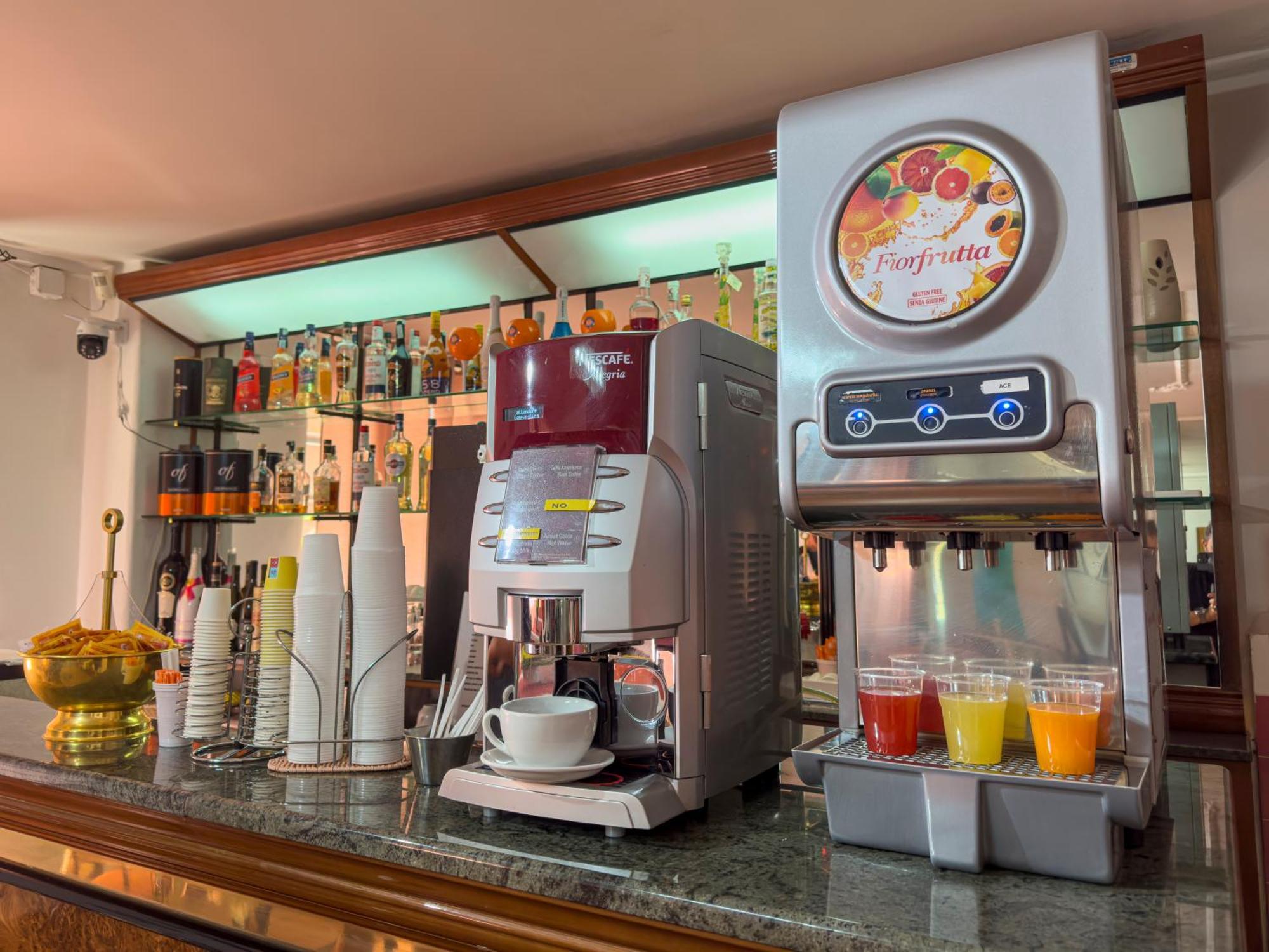 Martini 3* Casavatore